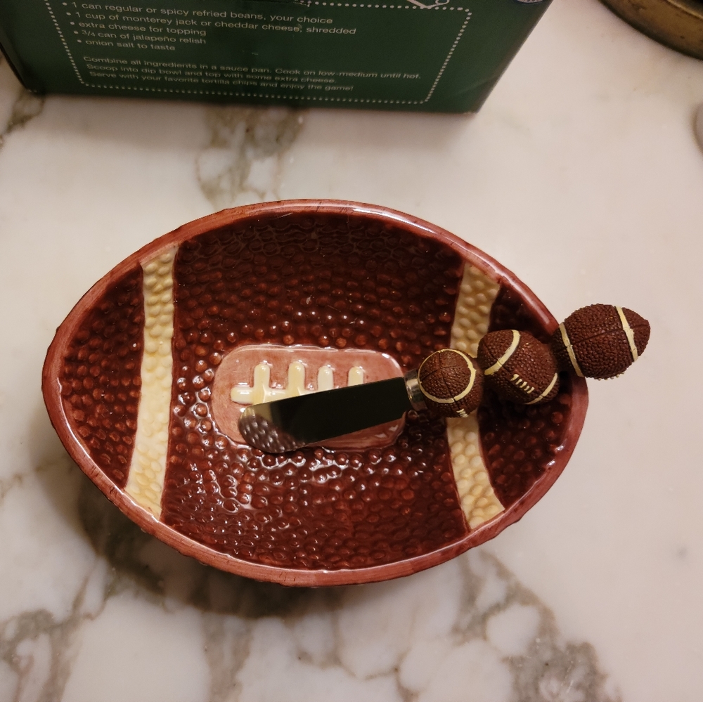 Boston Warehouse Dip & Spreader Set